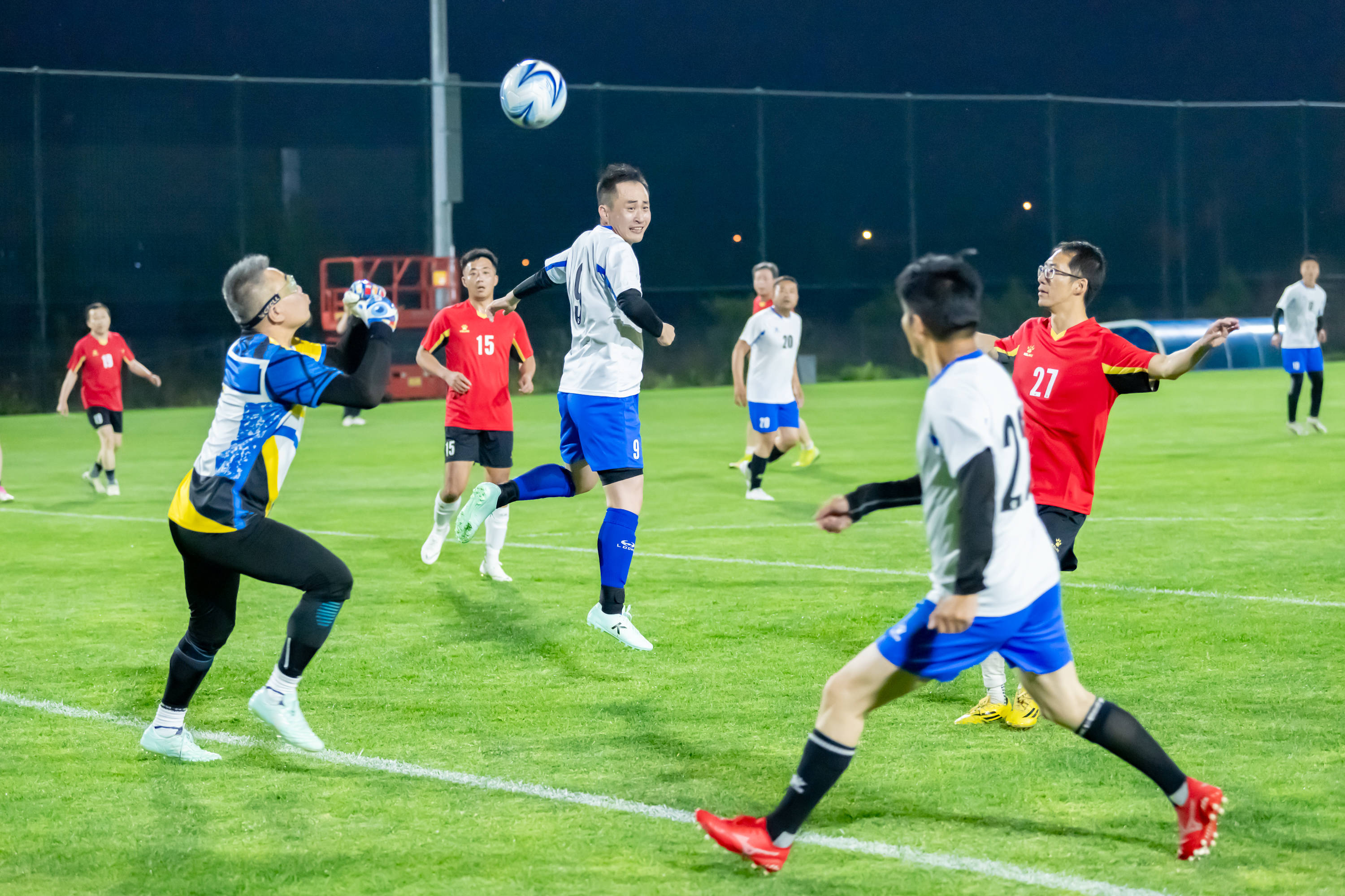 供了宝贵的 供了宝贵的