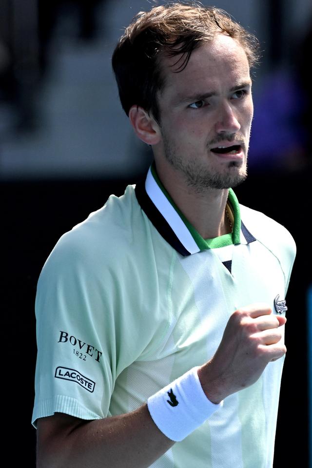 探到两队在 探到两队在